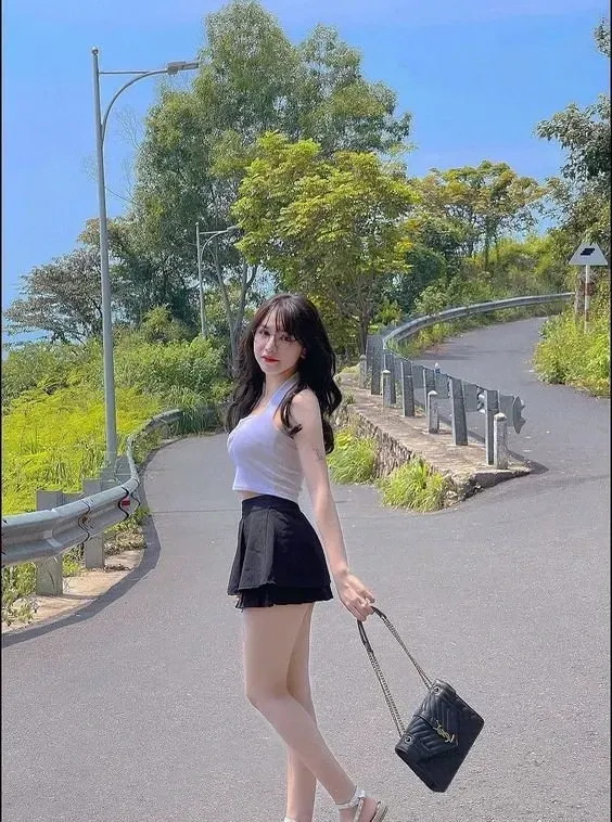 SWAGLIVE Hot - Tổng hợp bộ sưu tập ảnh girl phố, gái xinh dạo phố xinh đẹp, quyến rũ