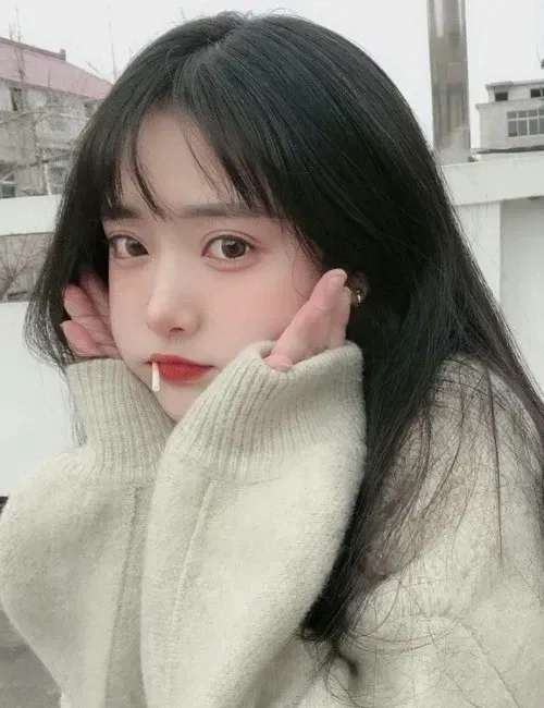 Facebook của gái xinh gây ấn tượng mạnh mẽ với nét đẹp dễ thương