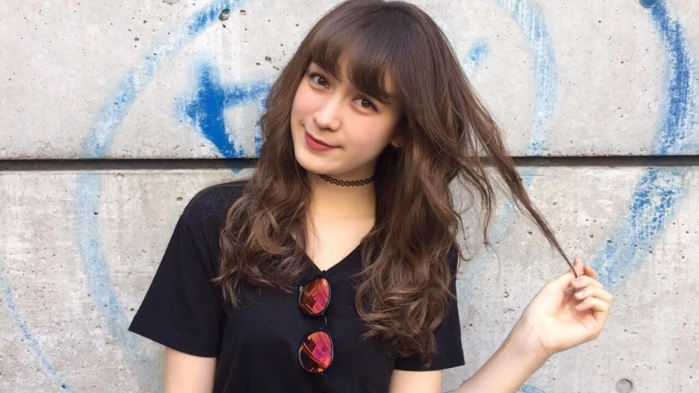 Sự quý phái và nhẹ nhàng làm nên một gái Nhật thanh lịch.