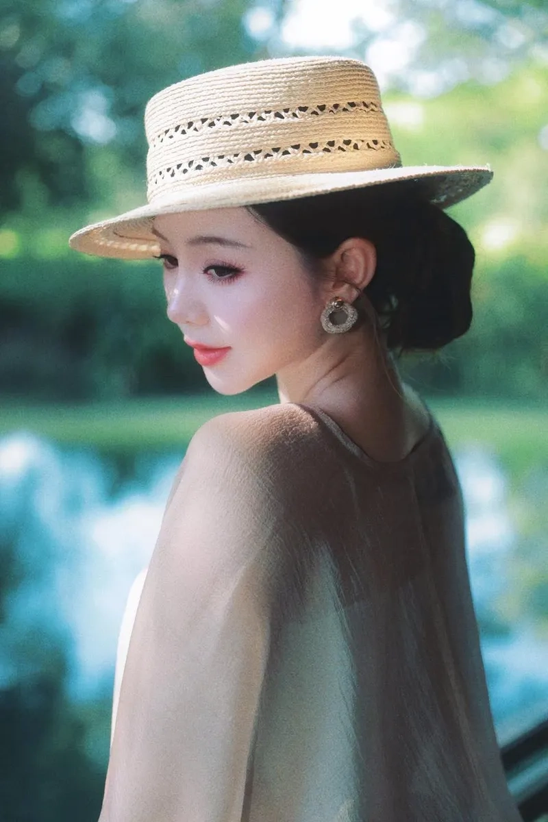 Outfit Quỳnh Kool phối đồ cực đẹp