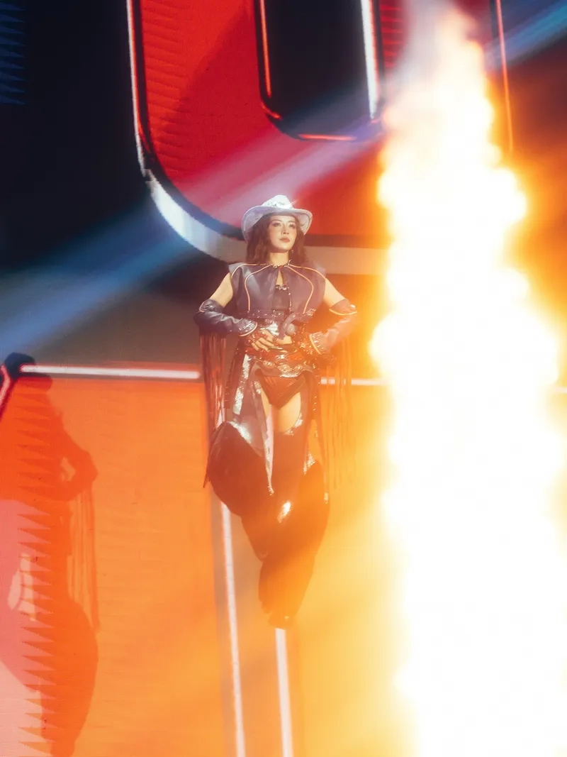 Chi Pu Swaglive Idol mặt mộc đẹp không tì vết