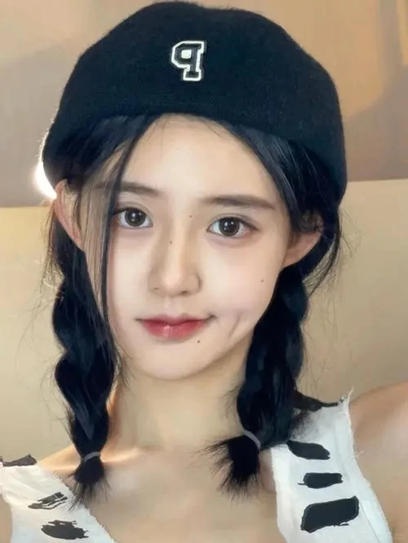 Năng lượng tươi mới từ Swaglive Idol Gái má lúm phong cách trẻ trung