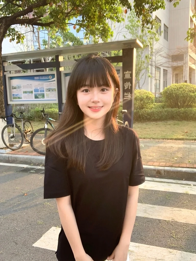 Theo dõi ngay gái xinh 2k4 Swaglive Idol instagram siêu cuốn hút