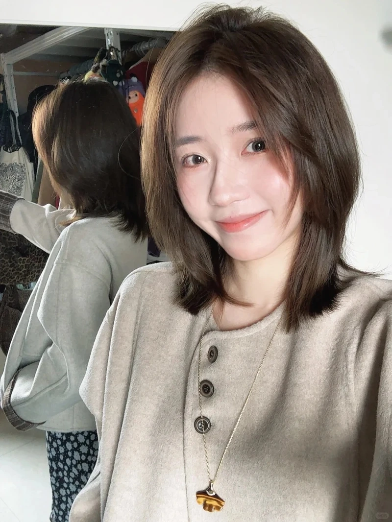 Ngắm ngay gái xinh tóc ngắn cute siêu cuốn hút
